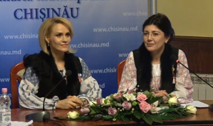 Dupa ce s-au intalnit la Bucuresti, femeile din fruntea a doua capitale - impreuna si la Chisinau. Firea si Radu, intr-o conferinta de presa: "Am venit aici ca o sora, la fratii mei". Cele doua primarite au facut schimb de cadouri Dupa ce s-au intalnit la Bucuresti, femeile din fruntea a doua capitale - impreuna si la Chisinau. Firea si Radu, intr-o conferinta de presa: "Am venit aici ca o sora, la fratii mei". Cele doua primarite au facut schimb de cadouri