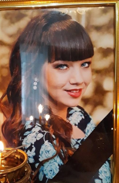 Moldoveanca si fiul ei, care au decedat la Moscova, dupa ce au fost loviti de un tren, au fost adusi acasa la Floresti - FOTO