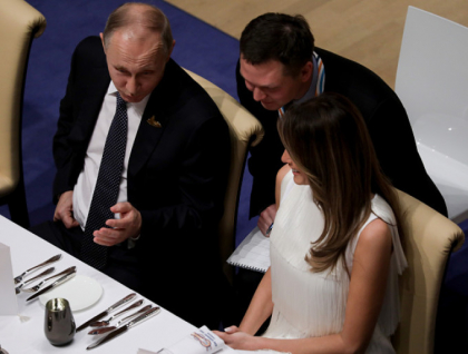 Putin a dezvaluit ce a vorbit cu Melania Trump la Summitul G20. "Era foarte interesata" - FOTO Putin a dezvaluit ce a vorbit cu Melania Trump la Summitul G20. "Era foarte interesata" - FOTO