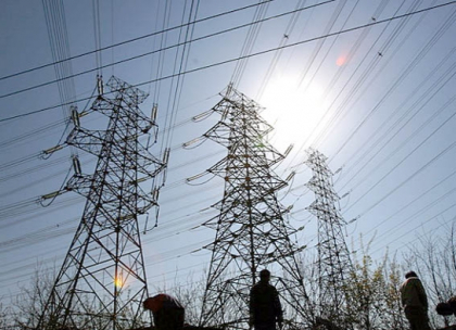 Republica Moldova a semnat noi contracte de cumparare a energiei electrice valabile pana in martie anul viitor. Ministerul Economiei anunta ca licitatia a fost castigata de compania Energocom