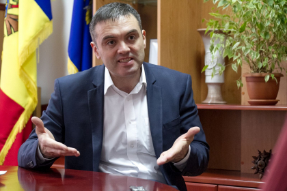 Fostul director de la CNA si-a luat licenta de avocat - Ziarul de Garda Fostul director de la CNA si-a luat licenta de avocat - Ziarul de Garda