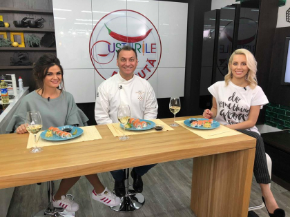 Katy Rain, o gospodina iscusita! Artista a pregatit o portie delicioasa de sushi - FOTO Katy Rain, o gospodina iscusita! Artista a pregatit o portie delicioasa de sushi - FOTO