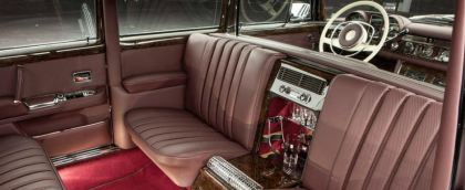 Asta reprezenta luxul suprem in urma cu 50 de ani. Azi se vinde mai scump decat un S-Class Pullman nou-nout - GALERIE FOTO Asta reprezenta luxul suprem in urma cu 50 de ani. Azi se vinde mai scump decat un S-Class Pullman nou-nout - GALERIE FOTO
