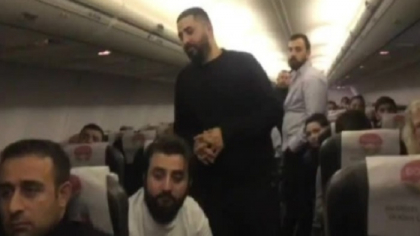 Un zbor intre orasele Odessa si Ankara s-a transformat intr-un cosmar pentru calatori. Pasagerii au fost tinuti 13 ore in avion, la sol. Ce explicatie li s-a dat