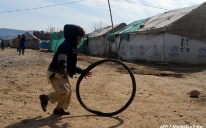 Copil de 9 luni acuzat de tentativa de crima, in Pakistan. Motivul pentru care intreaga familie a fost arestata