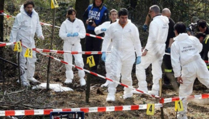 Cadavrul unui roman mort intr-un accident stupid, in Italia, gasit datorita cainelui sau Cadavrul unui roman mort intr-un accident stupid, in Italia, gasit datorita cainelui sau