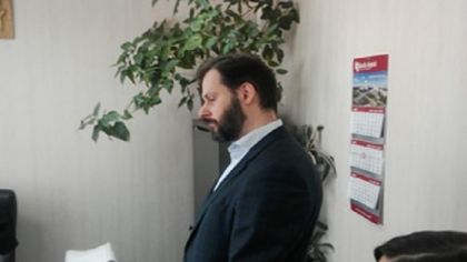 Cu capul plecat si absent. Cum arata Chiril Lucinschi in momentul in care magistratii il condamna la 5 ani si jumatate de puscarie: "Sentinta nu a fost scrisa in instanta de judecata". Ce spun avocatii - FOTO Cu capul plecat si absent. Cum arata Chiril Lucinschi in momentul in care magistratii il condamna la 5 ani si jumatate de puscarie: "Sentinta nu a fost scrisa in instanta de judecata". Ce spun avocatii - FOTO