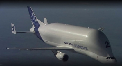 Avionul care seamana cu o balena. Cum arata cea mai mare aeronava cargo din lume - VIDEO Avionul care seamana cu o balena. Cum arata cea mai mare aeronava cargo din lume - VIDEO