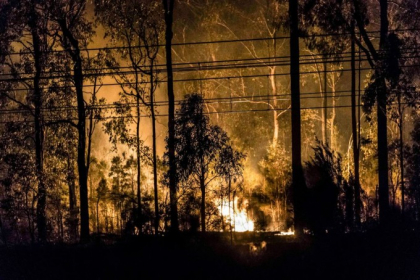 Un incendiu urias risca sa distruga Sydney, cel mai mare oras din Australia - FOTO Un incendiu urias risca sa distruga Sydney, cel mai mare oras din Australia - FOTO