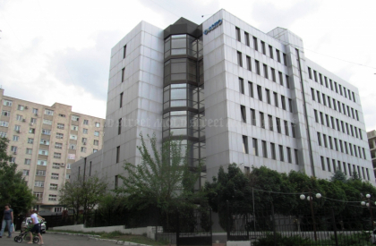 Trei companii de asigurari sunt de vanzare - mold - street.com