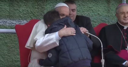 Reactia Papei Francisc, cand un copil il intreaba daca tatal ateu a ajuns in Rai Reactia Papei Francisc, cand un copil il intreaba daca tatal ateu a ajuns in Rai
