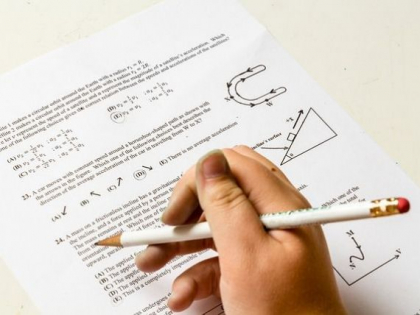 Cum a devenit un profesor de matematica la gimnaziu miliardar de meditatii Cum a devenit un profesor de matematica la gimnaziu miliardar de meditatii