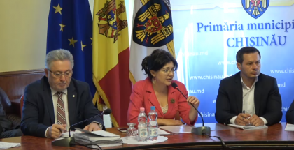 Am putea avea autobuze electrice in capitala. Silvia Radu s-a intalnit cu Aleksandr Lukasenko, in Chisinau: "Belarus ne va transmite un astfel de autobuz...sa testam si sa vedem daca putem cumpara"