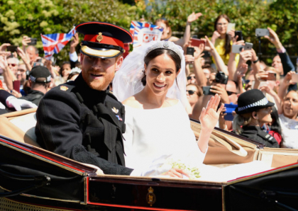 Doua fotografii cu Meghan Markle, facute la o distanta de 22 de ani, virale pe Twitter - FOTO Doua fotografii cu Meghan Markle, facute la o distanta de 22 de ani, virale pe Twitter - FOTO