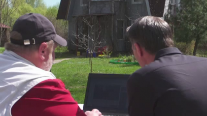 Un fermier rus si-a creat propria moneda virtuala si a ajuns milionar in ruble