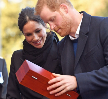 Printul Harry si Meghan Markle, pusi sa returneze cadouri de nunta de 8 milioane de euro Printul Harry si Meghan Markle, pusi sa returneze cadouri de nunta de 8 milioane de euro