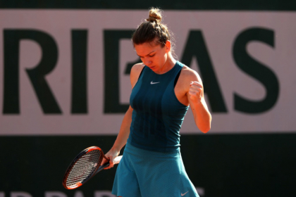 Halep - Petkovic 7-5; 6-0. Simona o va infrunta pe Elise Mertens in optimi