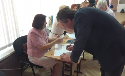 Fostul primar al capitalei, Dorin Chirtoaca, si-a exprimat votul: "Pe 3 iunie 2007 a fost primul tur de scrutin si iata ca pe 3 iunie 2018 este al doilea tur de scrutin"