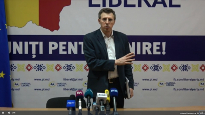 Ce a spus Dorin Chirtoaca, dupa ce Andrei Nastase a castigat alegerile in Chisinau: "Eu am primit mandatul de primar de la locuitorii Chisinaului, nu de la Plahotniuc, Dodon, Leanca..."
