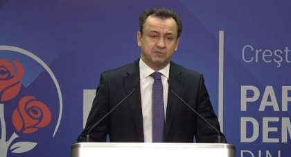 Reactia PD, dupa ce Maia Sandu a acuzat democratii ca prin votul mixt tara va ajunge pe mana Kremlinului: "Este o continuare a campaniei din Chisinau si o trecere lenta la campania electorala parlamentara" Reactia PD, dupa ce Maia Sandu a acuzat democratii ca prin votul mixt tara va ajunge pe mana Kremlinului: "Este o continuare a campaniei din Chisinau si o trecere lenta la campania electorala parlamentara"