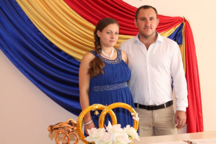 Tragedie intr-o familie de moldoveni stabilita in Italia. O tanara de 28 de ani, gravida in luna a saptea, a fost internata la reanimare dupa ce s-a inecat cu mancare: si ea, si bebelusul au murit - FOTO
