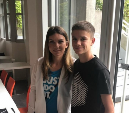 Fiul lui David Beckham, fan infocat al Simonei Halep. Adolescentul a postat pe Instagram o poza cu idolul sau