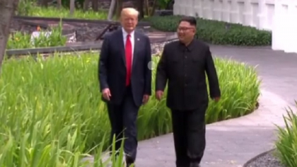 Trump s-a intors din Singapore: "Am ajuns sa il cunosc pe Kim Jong-un. Am incredere in el" - VIDEO Trump s-a intors din Singapore: "Am ajuns sa il cunosc pe Kim Jong-un. Am incredere in el" - VIDEO