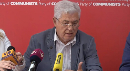 URMARESTE LIVE. Liderul PCRM, Vladimir Voronin sustine o conferinta de presa URMARESTE LIVE. Liderul PCRM, Vladimir Voronin sustine o conferinta de presa