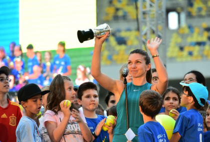 Prima reactie a Simonei Halep, dupa huiduielile de pe Arena Nationala - VIDEO Prima reactie a Simonei Halep, dupa huiduielile de pe Arena Nationala - VIDEO
