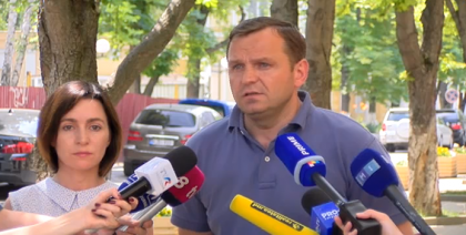 Maia Sandu si Andrei Nastase au anuntat proteste pentru acest weekend: "Daca nu ne aparam tara acum, pe Plahotniuc nu-l va opri nimeni. Noi vrem sa-i spunem ajunge, ne-am saturat." Declaratiile facute Maia Sandu si Andrei Nastase au anuntat proteste pentru acest weekend: "Daca nu ne aparam tara acum, pe Plahotniuc nu-l va opri nimeni. Noi vrem sa-i spunem ajunge, ne-am saturat." Declaratiile facute