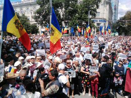 Coalitia civica pentru alegeri libere si corecte - Declaratie cu privire la erodarea democratiei in Republica Moldova, dupa decizia finala a CSJ de a declara nule alegerile de la Chisinau \\ DOC