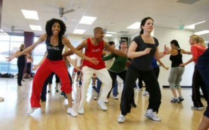 Zumba, miscarea care iti schimba viata. Hermann Melo, instructor international, dezvaluie cele mai importante secrete Zumba, miscarea care iti schimba viata. Hermann Melo, instructor international, dezvaluie cele mai importante secrete