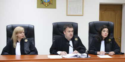 Cum i-a facut justitia milionari pe judecatorii care au anulat alegerile - ZdG Cum i-a facut justitia milionari pe judecatorii care au anulat alegerile - ZdG