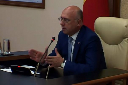 Premierul Pavel cere ca Ministerul Justitiei sa analizeze prevederile legale in baza carora au fost declarate nule alegerile de la Chisinau: "Eu nu cred ca trebuie sa exista acea zi a tacerii" Premierul Pavel cere ca Ministerul Justitiei sa analizeze prevederile legale in baza carora au fost declarate nule alegerile de la Chisinau: "Eu nu cred ca trebuie sa exista acea zi a tacerii"