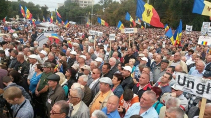 Alocarea primei transe a asistentei macrofinanciare europene, amanata din cauza deciziei CSJ de anulare a alegerilor din Chisinau - Newsmaker.md