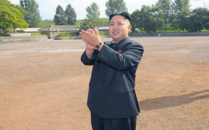 Kim Jong Un a inaugurat, cu o atitudine de "personaj negativ din filmele James Bond", o tabara pentru elevi exceptionali Kim Jong Un a inaugurat, cu o atitudine de "personaj negativ din filmele James Bond", o tabara pentru elevi exceptionali