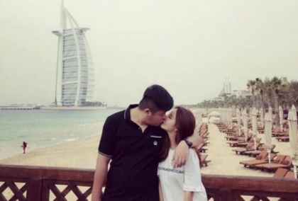Un barbat din China risca sa petreaca multi ani in inchisoare dupa ce a cheltuit 36 de milioane de dolari cu iubita lui. Ce a facut femeia dupa ce a fost arestat pentru frauda Un barbat din China risca sa petreaca multi ani in inchisoare dupa ce a cheltuit 36 de milioane de dolari cu iubita lui. Ce a facut femeia dupa ce a fost arestat pentru frauda