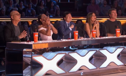 Moment socant la America\'s Got Talent! O concurenta a fost scapata de la inaltime in timpul unui exercitiu la trapez - VIDEO