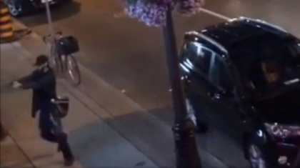 Momentul in care atacatorul din Toronto a deschis focul asupra unui restaurant - VIDEO