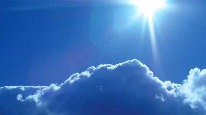 Temperaturi ridicate, insa cu cer innorat. S-ar putea sa aveti nevoie de umbrele. Cum va fi vremea astazi