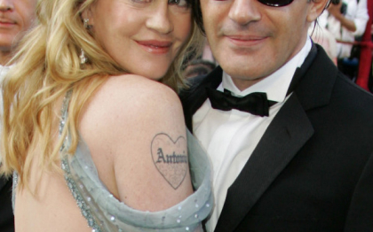 Antonio Banderas si Melanie Griffith se despart dupa 17 ani de casnicie. Alcoolul, medicamentele si infidelitatea sunt de vina