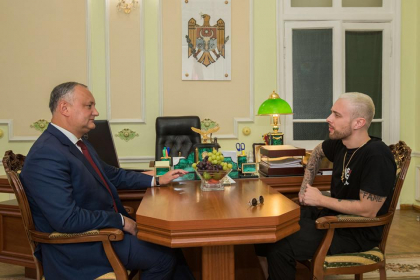 Igor Dodon s-a intalnit cu Egor Kreed. Despre ce au discutat cei doi - GALERIE FOTO