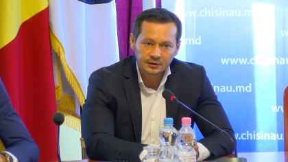 Trei gradinite din capitala gazduiesc biserici chiar in curte, spun autoritatile, dar numarul lor ar putea fi mai mare. Codreanu: "Jumatate e gradinita si jumatate e biserica" - VIDEO