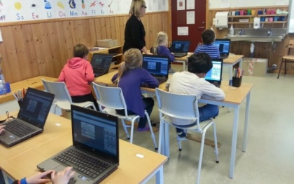 Are doar 6 ani, dar a fost deja exmatriculat de la scoala. Cum arata baiatul de care se tem toate profesoarele Are doar 6 ani, dar a fost deja exmatriculat de la scoala. Cum arata baiatul de care se tem toate profesoarele