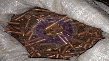 Zeci de mii de cartuse si grenade, descoperite de SIS in mai multe localitati din tara - GALERIE FOTO Zeci de mii de cartuse si grenade, descoperite de SIS in mai multe localitati din tara - GALERIE FOTO
