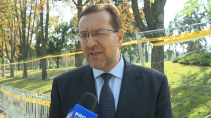 Cum raspunde Marian Lupu la intrebarea: "Seful dvs de partid, Vlad Plahotniuc, nu participa la manifestatiile de Ziua Independentei"? Ce spune democratul despre protestul din centrul capitalei - VIDEO