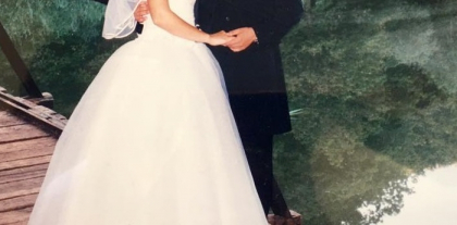 Igor Dodon si sotia sa sarbatoresc 19 de ani de casatorie. Cum aratau cei doi la prima lor intalnire. Pozele postate pe facebook - FOTO Igor Dodon si sotia sa sarbatoresc 19 de ani de casatorie. Cum aratau cei doi la prima lor intalnire. Pozele postate pe facebook - FOTO