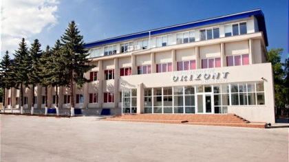 Reteaua de licee private "Orizont" si-a facut intrarea in sistemul de invatamant din Moldova acum 25 de ani
