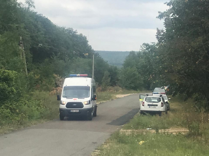 Dodon se intalneste cu Krasnoselski pe ascuns. Zona de langa resedinta de la Condrita e impanzita de politie, insa presedintia nu spune daca liderul de Tiraspol a venit deja sau abia urmeaza sa ajunga - GALERIE FOTO Dodon se intalneste cu Krasnoselski pe ascuns. Zona de langa resedinta de la Condrita e impanzita de politie, insa presedintia nu spune daca liderul de Tiraspol a venit deja sau abia urmeaza sa ajunga - GALERIE FOTO