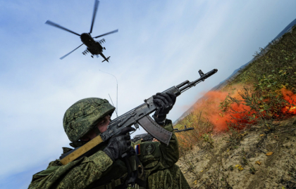 Rusia, manevre militare fara precedent."Rusii se pregatesc de un conflict de anvergura" Rusia, manevre militare fara precedent."Rusii se pregatesc de un conflict de anvergura"